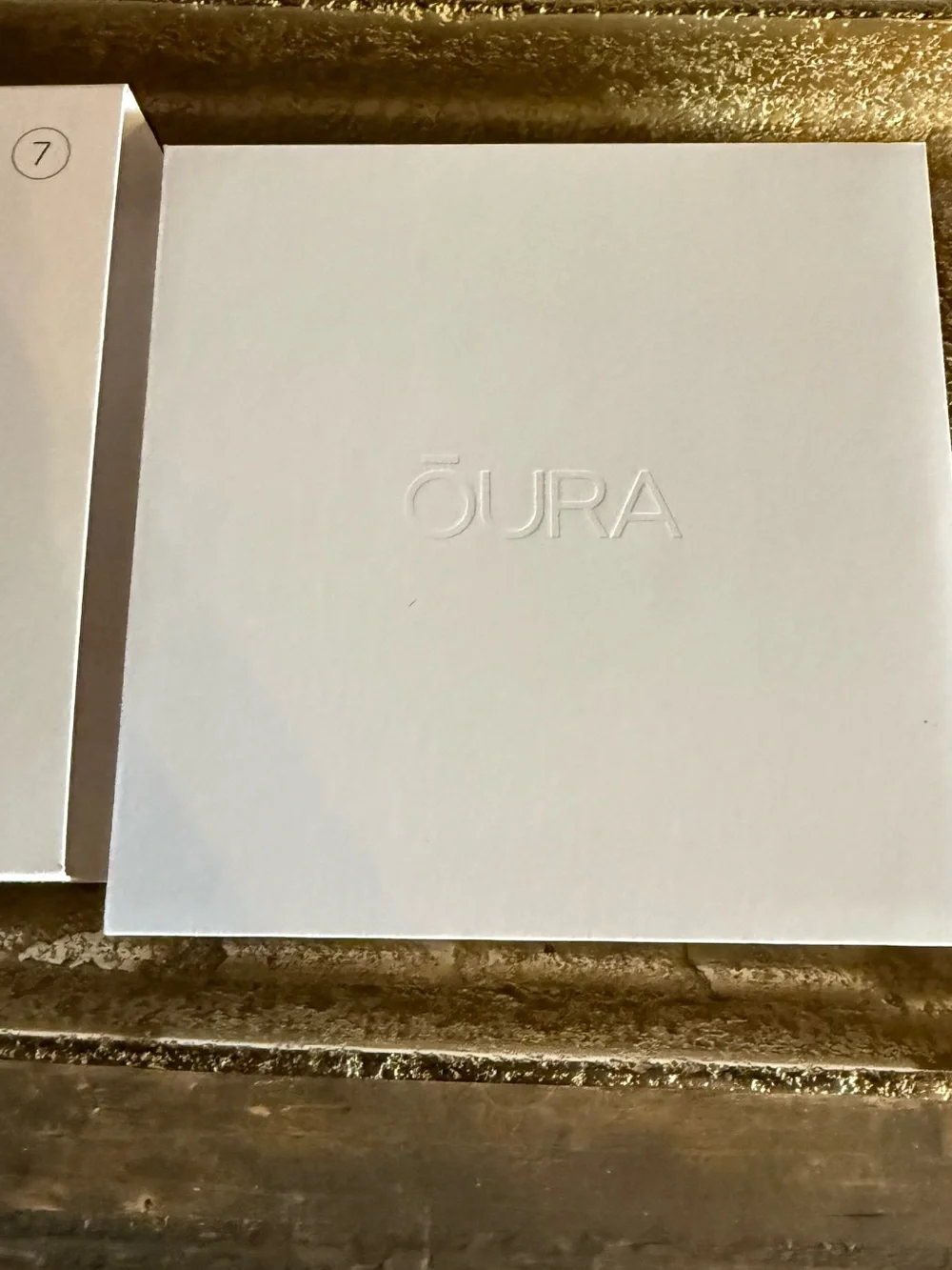 Oura Ring 4 Gold Sz 7